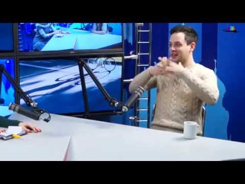 Видео: Программа "Слушаем кино". Гость Александр Асташенок.