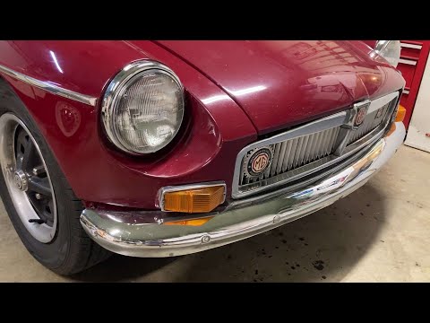 Видео: Взгляд в прошлое MGB