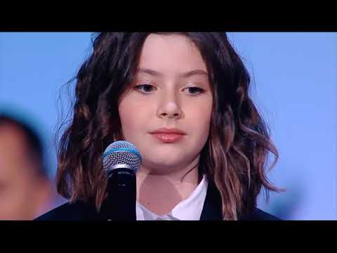 Видео: Алексей и Александрина Гоман. Попурри из детских кинофильмов.