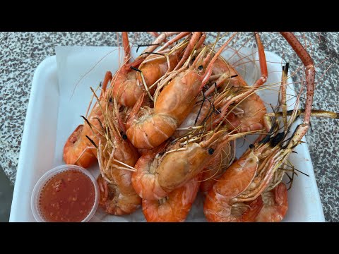 Видео: #3 МАГАДАН В ТАИЛАНДЕ? НАШ НЕДОРОГОЙ ОТЕЛЬ В ПАТТАЙЕ, ИЗОБИЛИЕ ЕДЫ НА НОЧНОМ РЫНКЕ В ПРАТАМНАКЕ 2023