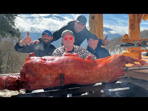 Видео: УДИВИТЕЛЬНЫЙ ВКУС МЯСА В ГОРАХ ! БАРАН НА ВЕРТЕЛЕ ! ENG SUB #мясо #рецепт #шашлык