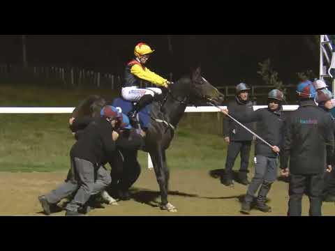 Видео: 1945 НЬЮКАСЛ-ВЕЛИКОБРИТАНИЯ