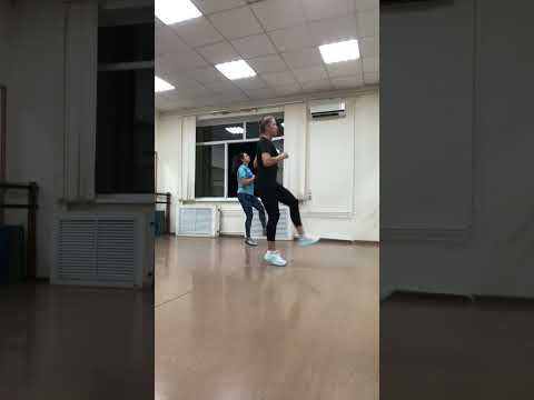 Видео: Аэробная без прыжков и приседаний!