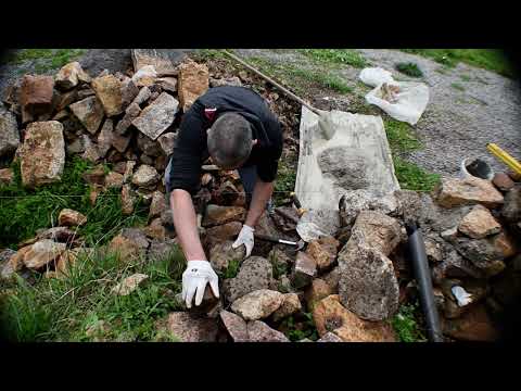 Видео: HOW To Build DRY Stone Wall.Дувар,суха каменна зидария.