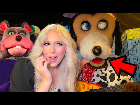 Видео: В 3 часа ночи на меня напали аниматроники Чака и Сыра...