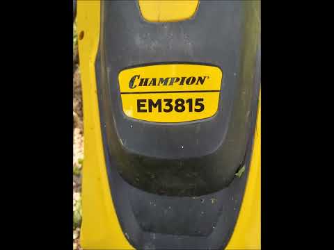 Видео: Газонокосилка Champion em3815 снять двигатель