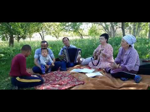 Видео: "Жақсы екен" сөзі және орындаушы Гүлжан Сұлтан қызы, әні Леспек Аманов.