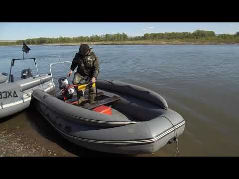Видео: Соревнование водомётных лодок Абакан 430-jet и мотора mercury50, и Yamaha40 и sea pro 40, Аляска390