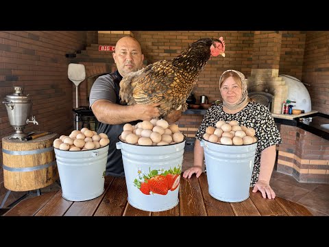 Видео: Традиционная Яичница на Завтрак. БигШеф ударился головой, Жизнь в деревне.