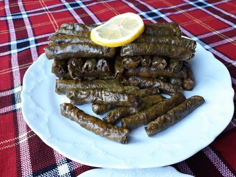 Видео: Сарми со свежими виноградными листьями