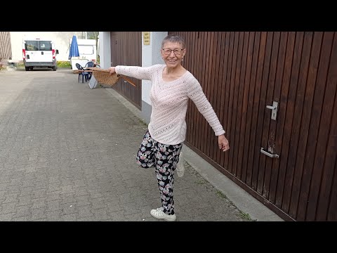 Видео: Джемпер "Наслаждение" от Дропс дизайн. Экспресс мастер-класс #медведьвяжет #медведьвкардигане