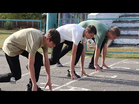 Видео: Спортивные занятия ВПО "Школа Армии" им В.Карамина на стадионе "ТРУД"