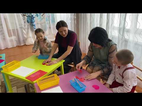 Видео: Круглый стол "Семейные ценности"