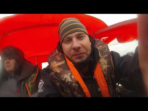 Видео: Тюнинг прогресс 2М - первые испытания скорости на воде.