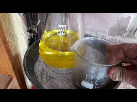 Видео: Золото в кварце,  выделяем.