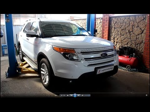 Видео: Замена помпы на Форд Эксплорер 2013 года Ford Explorer 3,5  1часть
