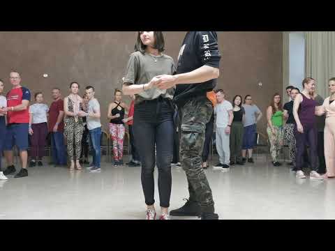 Видео: Пробный урок / Взаимодействие в кизомбе /Илья Субачев и Александра Марченко / onlinekizomba.com