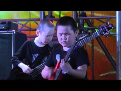 Видео: Халлаанна Урдэл Табык 2014