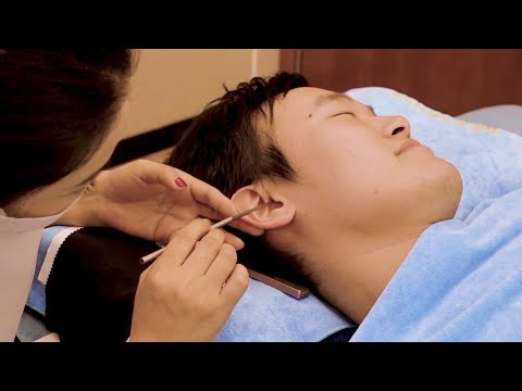 Видео: Счастливый опыт чистки ушей, моя сестра с чувством юмора, хорошая технология, очень удобно [ASMR]