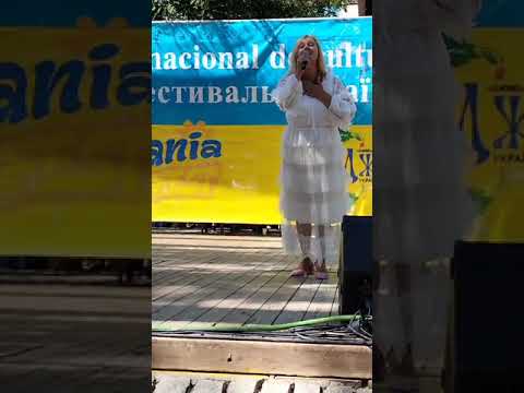 Видео: Анна Солонична - Були у мами сині очі AnnaSolonychna Hanna Solonychna