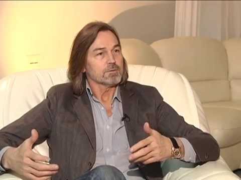 Видео: Никас Сафронов на "Приеме у Лены Лениной"