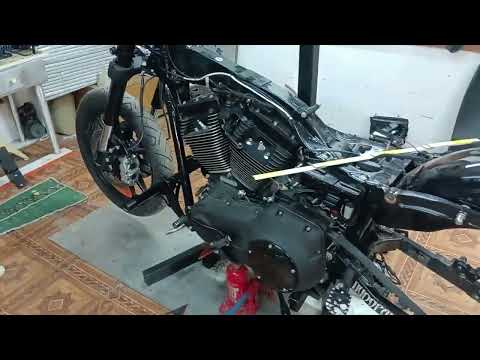 Видео: Стабилизация двигателя. Harley davidson dyna.