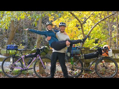 Видео: Наш первый велотуризм с ночёвкой (как это на самом деле)