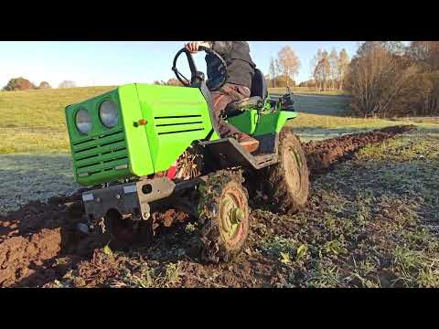 Видео: Согнут Плуг! Но КМЗ Сила Мощь Малый Трактор ХТЗ Пашет Огород глубиной около 20  Зверь