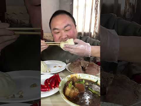 Видео: Если ты не хочешь есть, посмотри, как я ем, и ты захочешь этого.  50