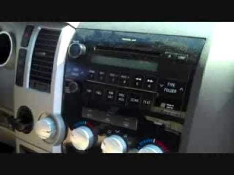 Видео: Снятие стереосистемы Toyota Tundra 2007 - 2013 = ПОМОЩЬ С АВТОМОБИЛЬНОЙ СТЕРЕОСИСТЕМОЙ