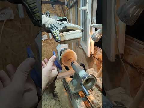 Видео: Создание чаши из тополя 29 сентября