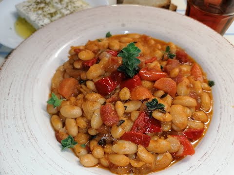 Видео: 🇬🇷 Фасоля плаки - Греческая кухня 🇬🇷