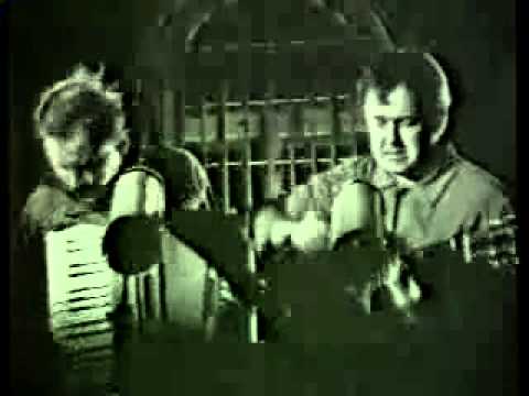 Видео: Олейников и Стоянов Городок песня Жил-был Николка