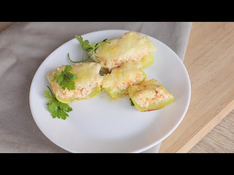 Видео: Кабачки фаршировані м'ясом рецепт -  запечені з фаршем в духовці