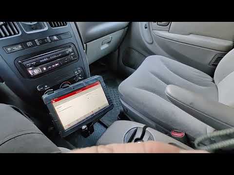 Видео: Крайслер Вояджер 2003 2.4 в разборе 