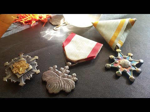 Видео: ЯПОНСКИЕ ОРДЕНА. Орден Священного сокровища, орден Хризантемы.