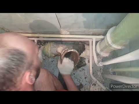 Видео: #чугунныйтройник Сломали раструб  на тройнике.