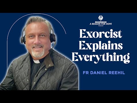 Видео: Экзорцист объясняет всё, что вам нужно знать | @fatherdanreehil