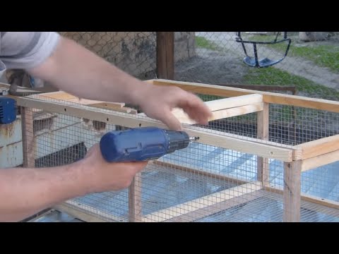 Видео: HOW TO MAKE CAGE  FOR DUCKLINGS  FOR GOSLINGS..КАК СДЕЛАТЬ КЛЕТКУ ДЛЯ ЦЫПЛЯТ УТЯТ ГУСЯТ...