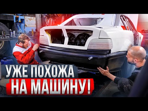 Видео: Итальянка #4 - сборка ДВИГАТЕЛЯ, РАДИАТОРЫ в багажнике, КАРБОНОВАЯ панель и.т.д