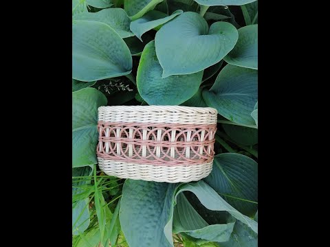Видео: Корзиночка с ажуром. Бумажная лоза.
