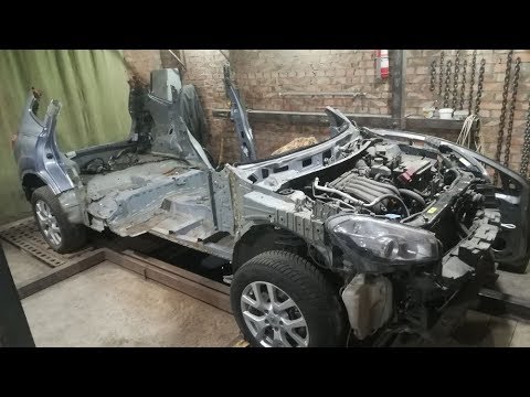 Видео: Ниссан Кашкай +2.Удар в бок+переворот.Часть1.Кузовной ремонт