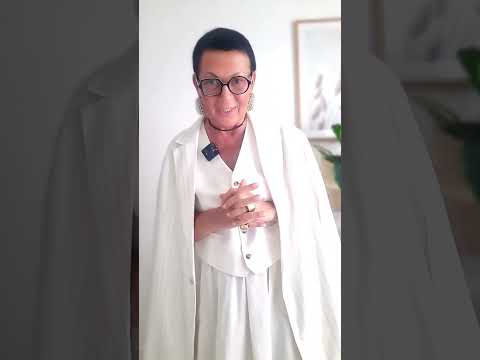 Видео: КАК ПРАВИЛЬНО ВЫБРАТЬ ЖИЛЕТ , ПОКАЗЫВАЮ НА СЕБЕ😉#fashion #стиль #мода #style #look