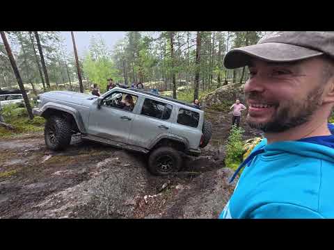 Видео: Танк 300 и Некроамериканец на v8. Каменный триал!