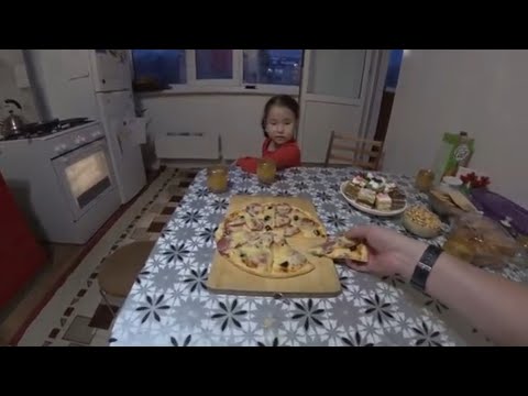 Видео: Как приготовить самую вкусную пиццу, быстро и без сложных заморочек.