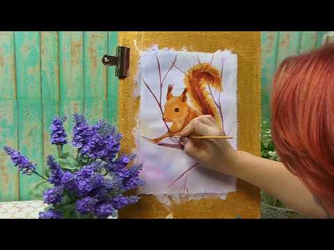 Видео: Белочка на веточке.