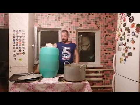 Видео: Бутыль  пива из бородинского хлеба за копейки