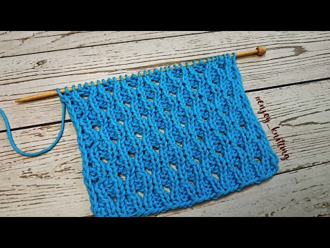 Видео: Рельефный Узор спицами АЖУРНЫЕ СОТЫ | How to knit Honeycomb Lace Stitch