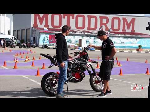 Видео: Обзор  supermoto Honda CRF450R Марата Канкадзе