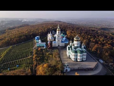 Видео: Литургия. Неделя 17-я по Пятидесятнице. Мчч. Сергия и Вакха